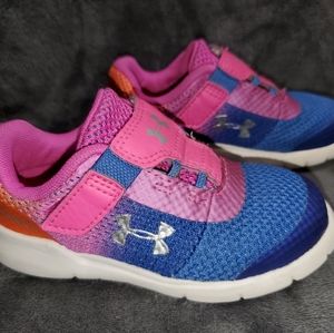 UNDER ARMOUR TODDLER SURGE SNEAKER 7